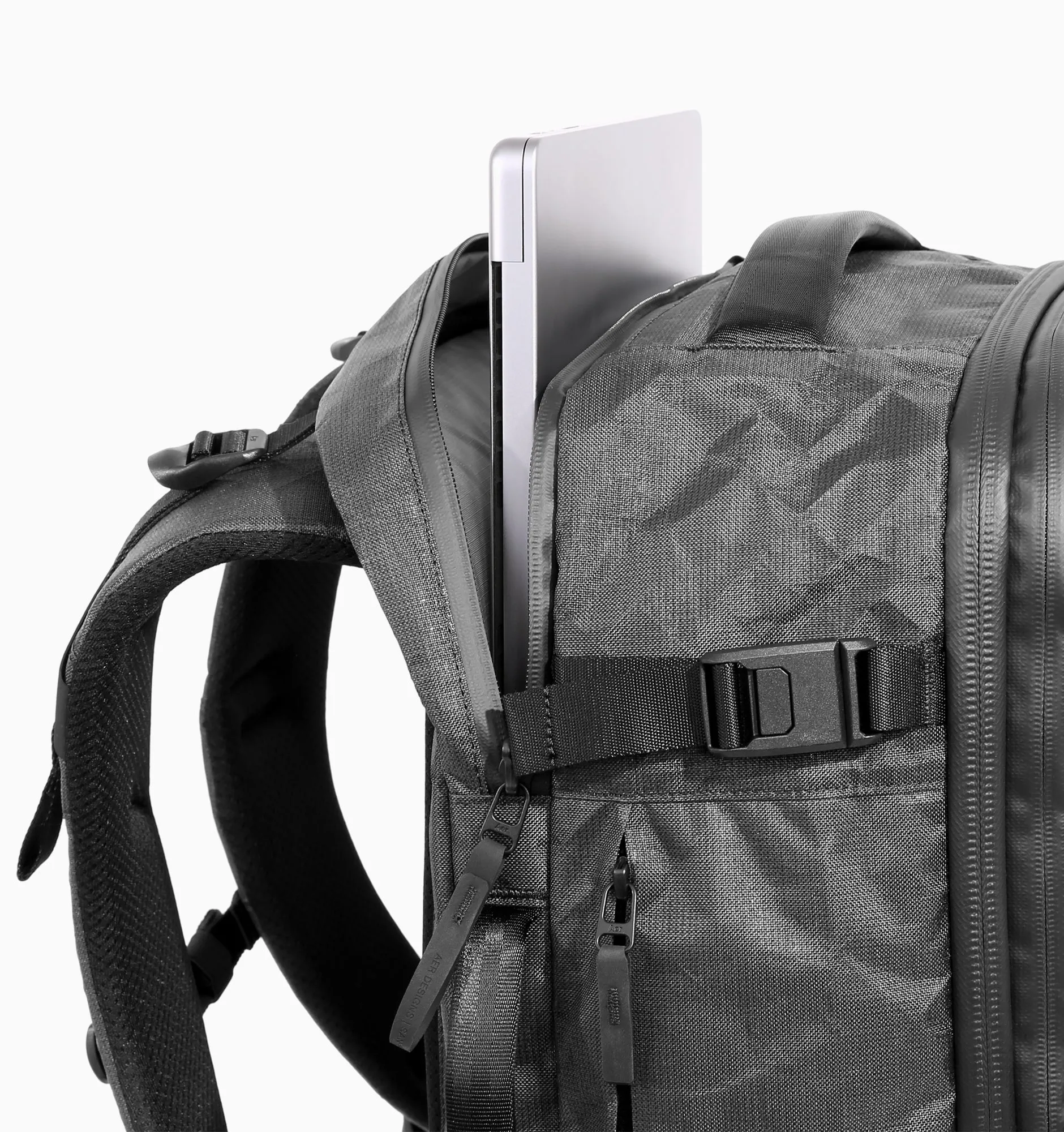 Adventure-Ready Aer Travel Pack 3 Ultra: Lightweight, Durable, and Versatile Travel Backpack